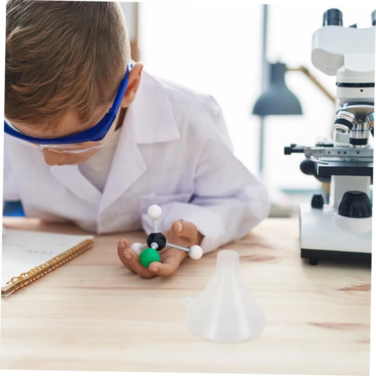 Hohopeti Plastiktrichter aus Kunststoff mit Flachem Boden Langlebig und Effizient für Große Reagenzienzugabe bei Labor und Wissenschaftsexperimenten