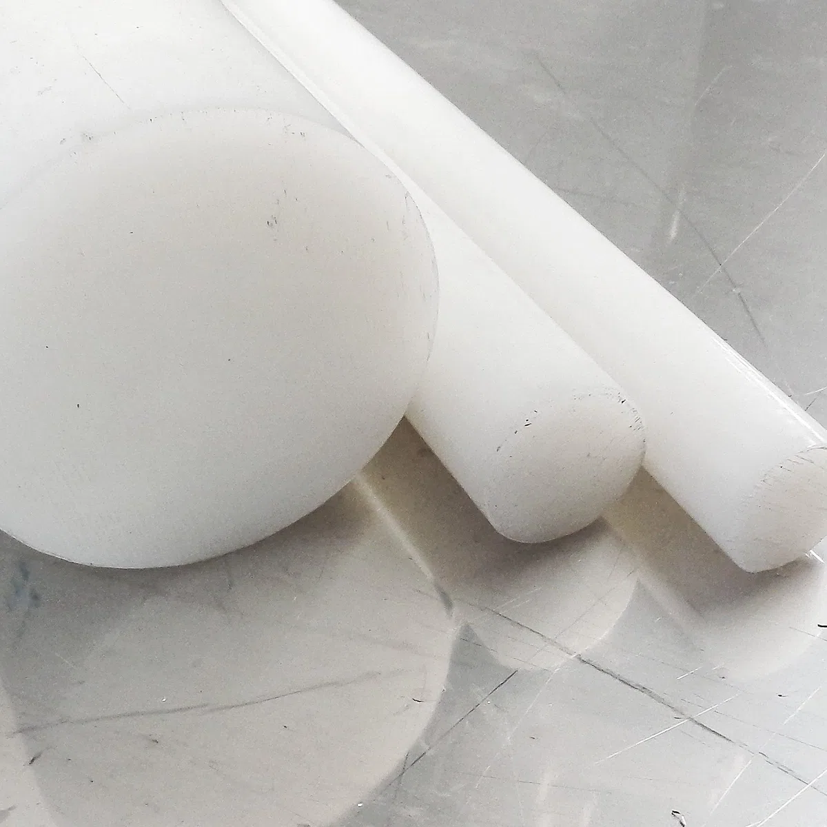 Polyamid PA6 Rundstab natur Ø 80 mm - Kunststoffstab in der Länge 75 mm - Polyamid Rundmaterial auf Zuschnitt